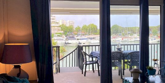 Casa en venta en Port d’Aro – Primera línea de mar con licencia turística