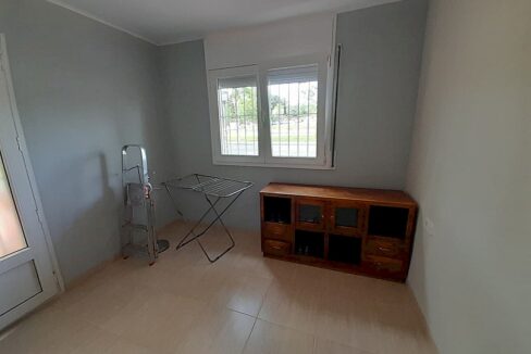 d0dfbe61-f19d-472f-8e16-c1bb75aa2bef - 1K JPEG