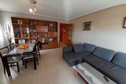 ef7cf823-70da-4aeb-b824-a3e583faa1ee - 1K JPEG